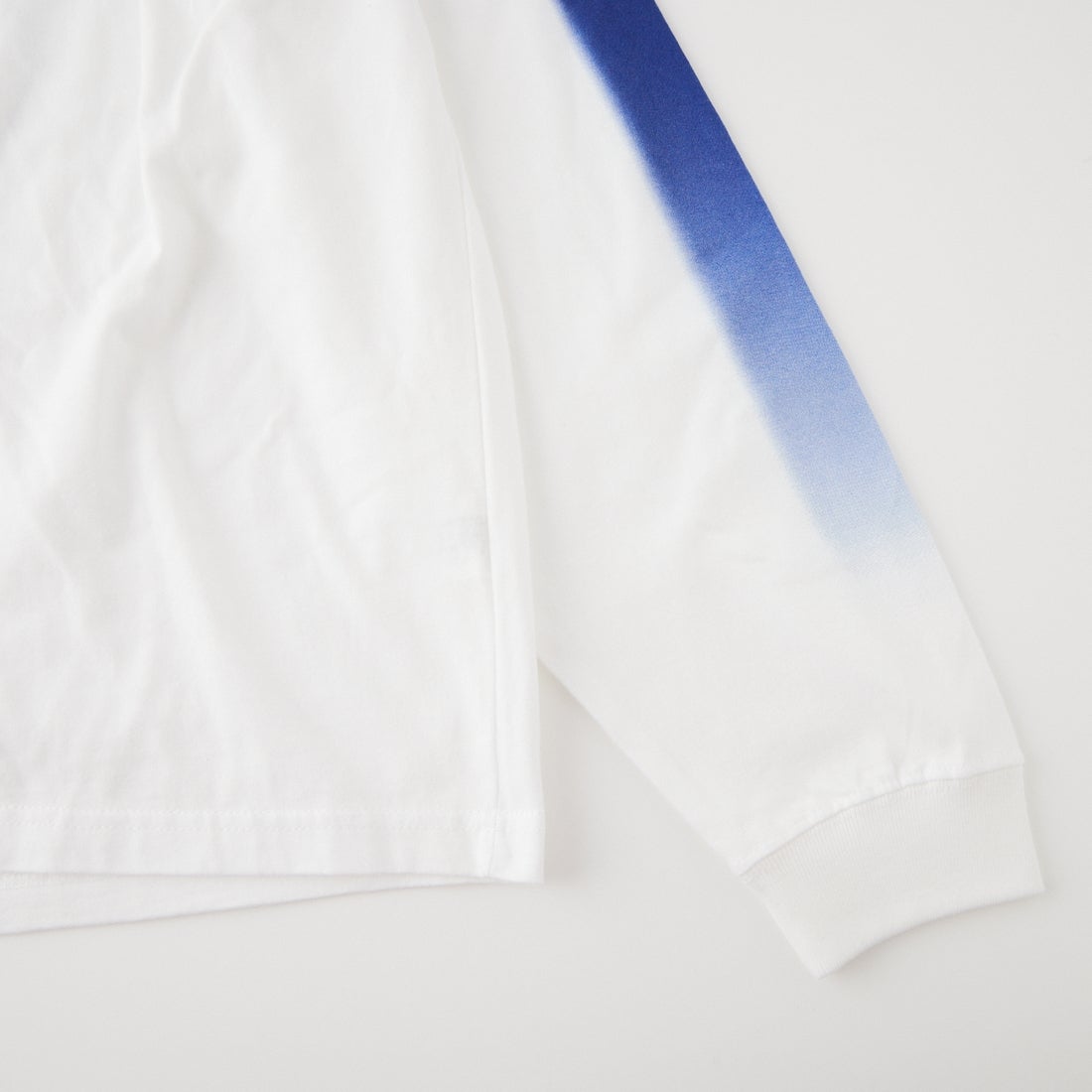 UNTRACE [アントレース] オリジナルグラフィックプリントTシャツ [288] WHITE