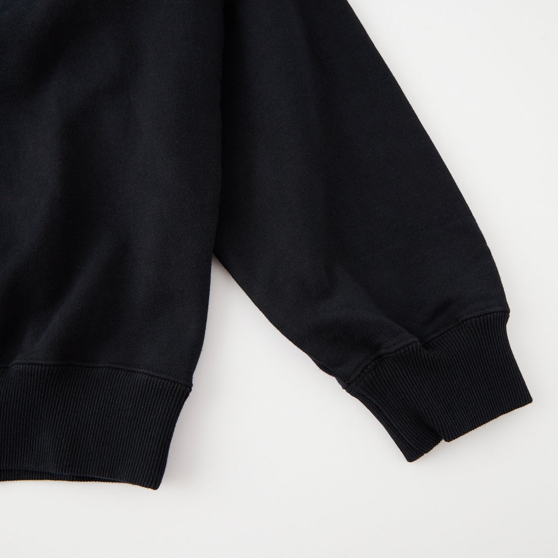 XLARGE [エクストララージ] スランテッド OG クルーネックスウェットシャツ [101263012001] BLACK