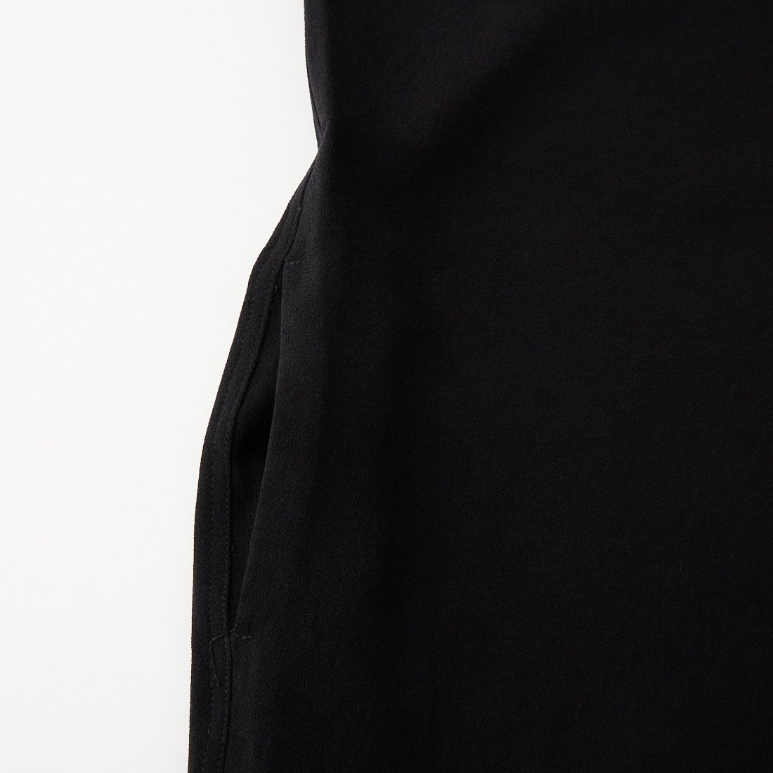anuke [アンヌーク] Uネックルーズワンピース [62620305] BLK