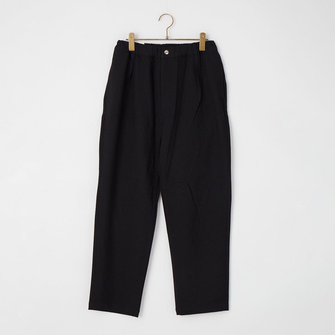 61 BLACK
