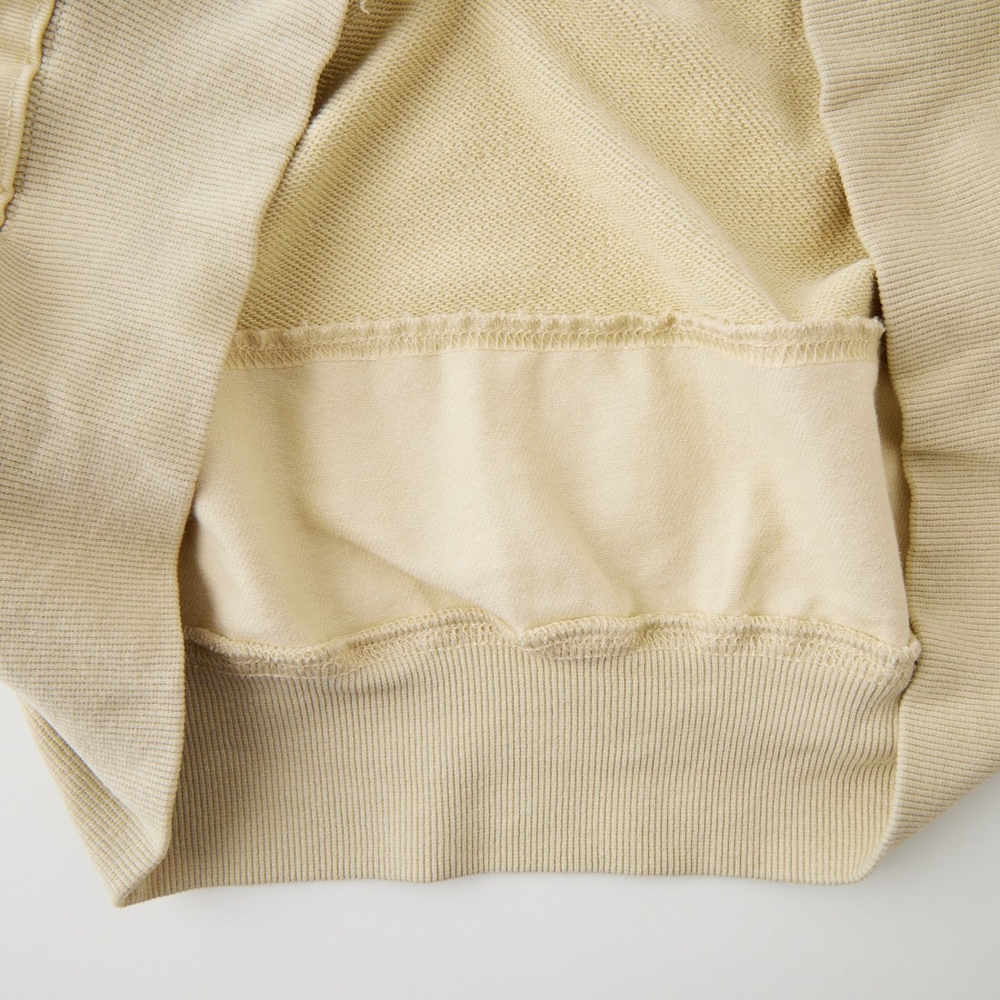 WHYTO. [ホワイト] コンビネーション スウェットシャツ [WHT26FBL4099] OFFBEIGE
