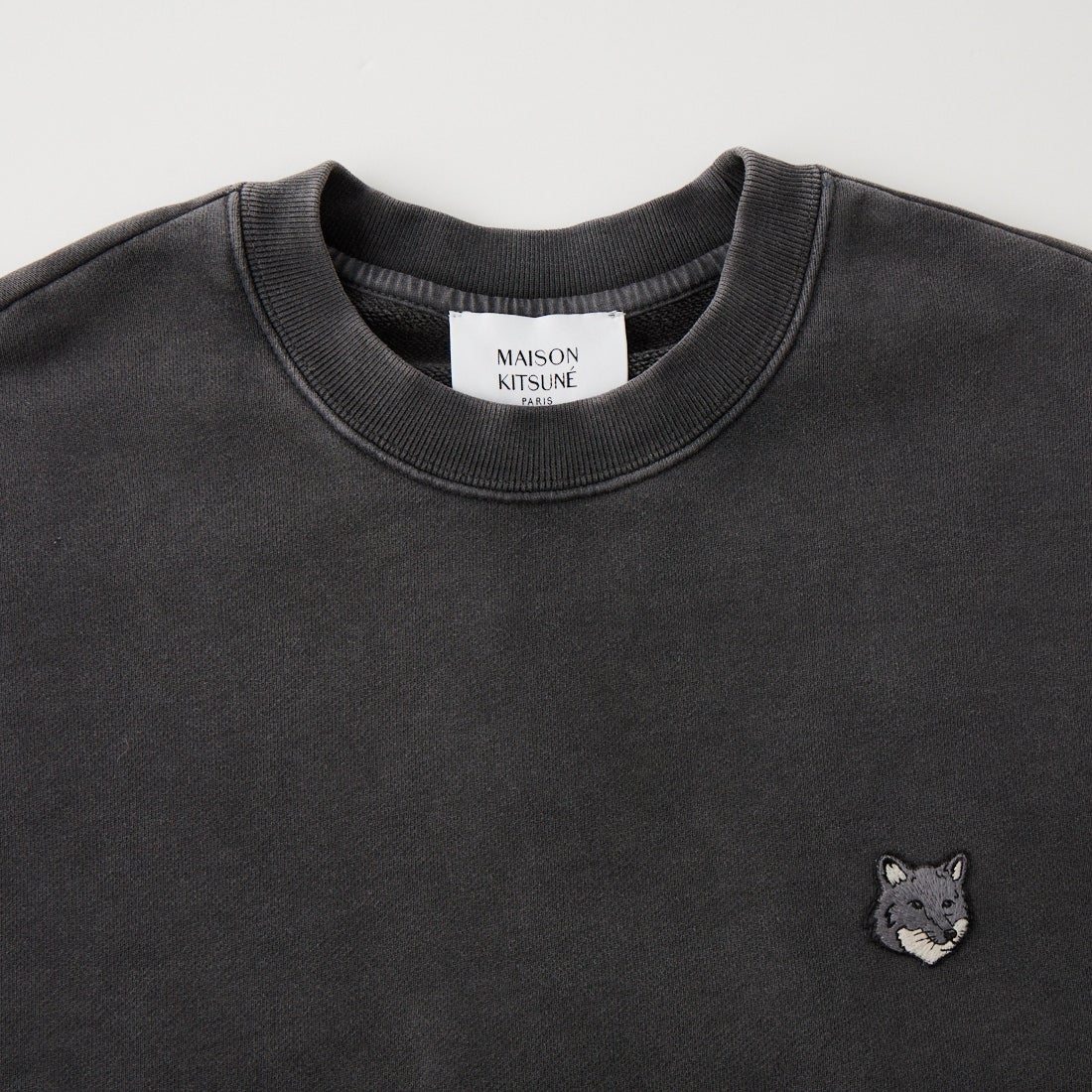MAISON KITSUNE [メゾン キツネ] フォックスヘッド フェード コンフォート スウェットシャツ [PM00304KMBIT4] 0519 BLACK