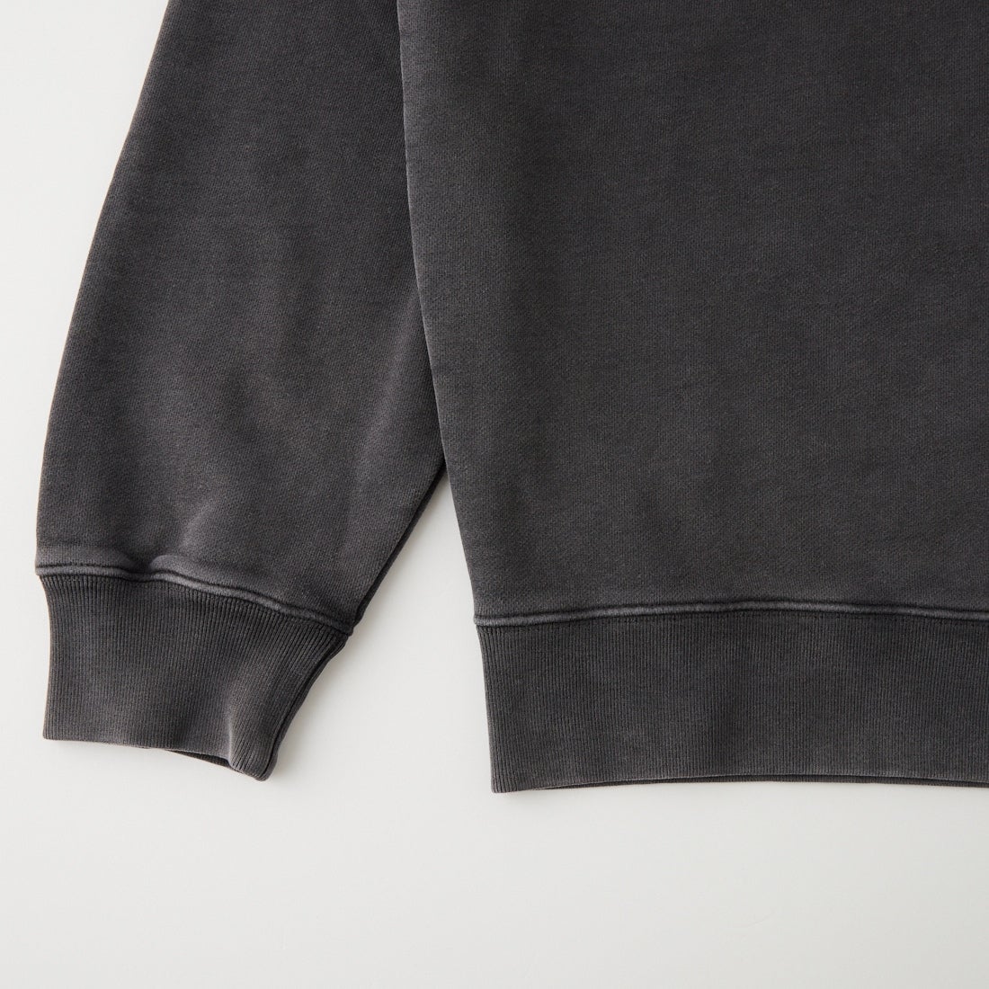 MAISON KITSUNE [メゾン キツネ] フォックスヘッド フェード コンフォート スウェットシャツ [PM00304KMBIT4] 0519 BLACK