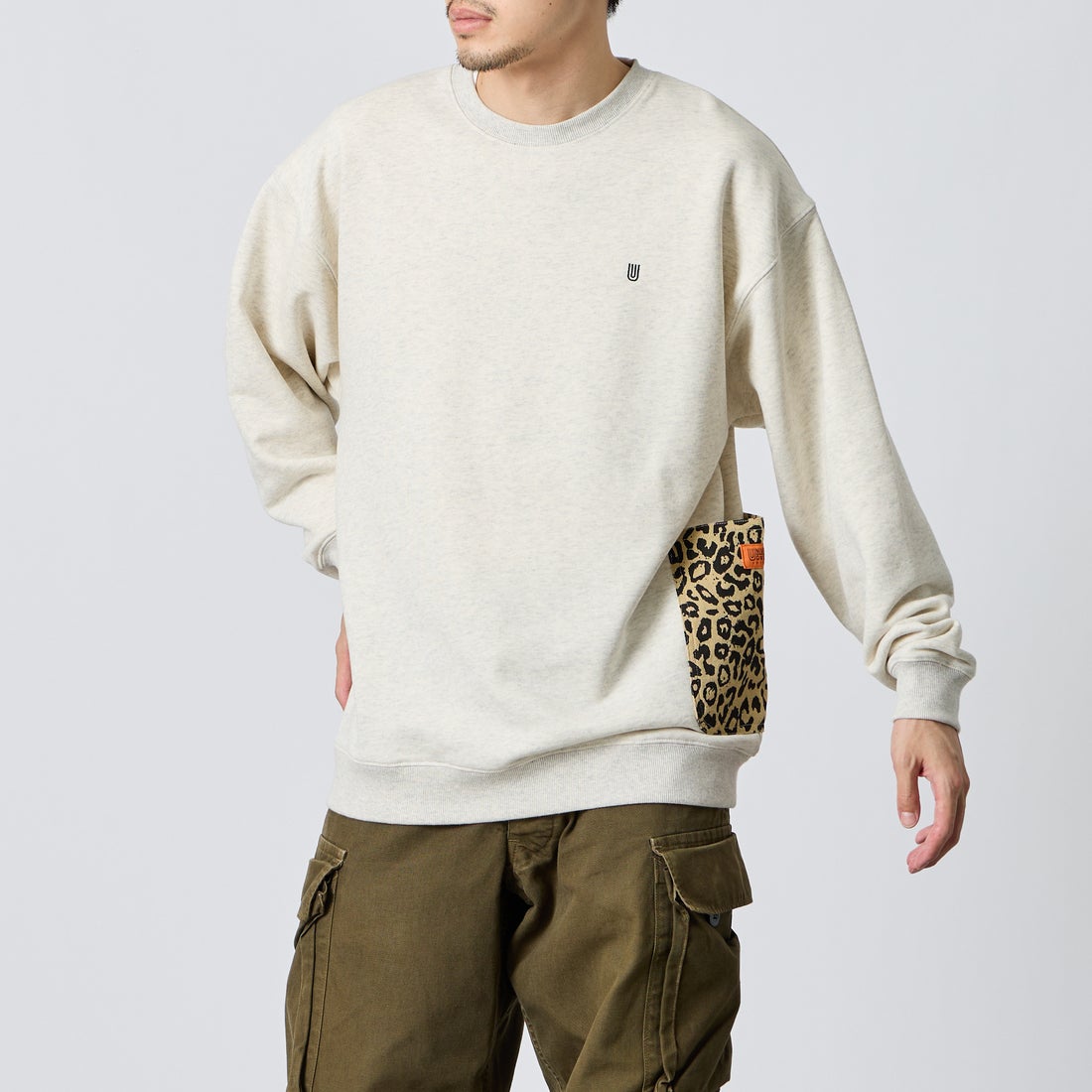 OFF GRAY&&モデル身長：168cm 着用サイズ：L&&