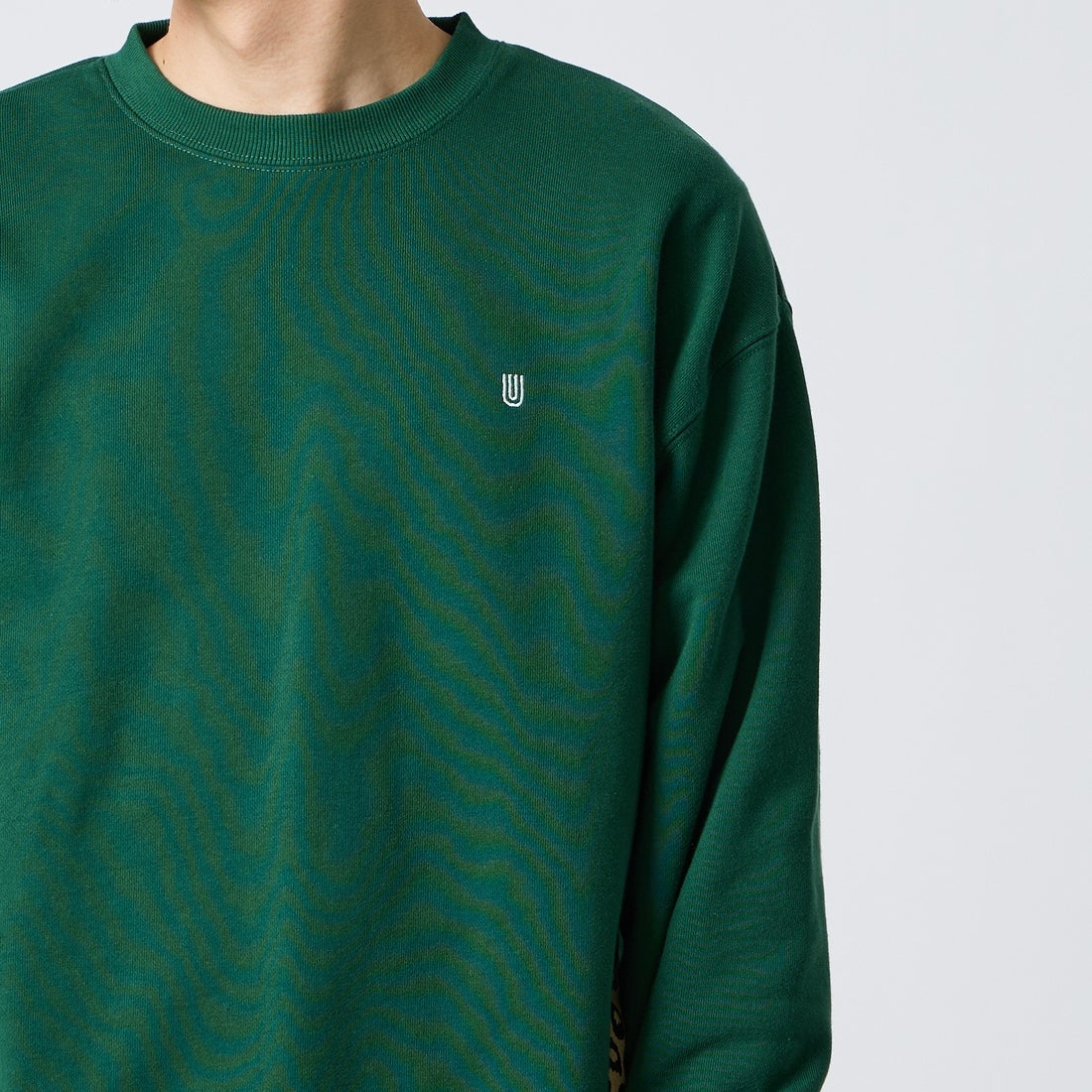 UNIVERSAL OVERALL [ユニバーサルオーバーオール] 別注 レオパードポケット カバーオールスウェット [U2631226IN-JF] GREEN &&モデル身長：168cm 着用サイズ：L&&