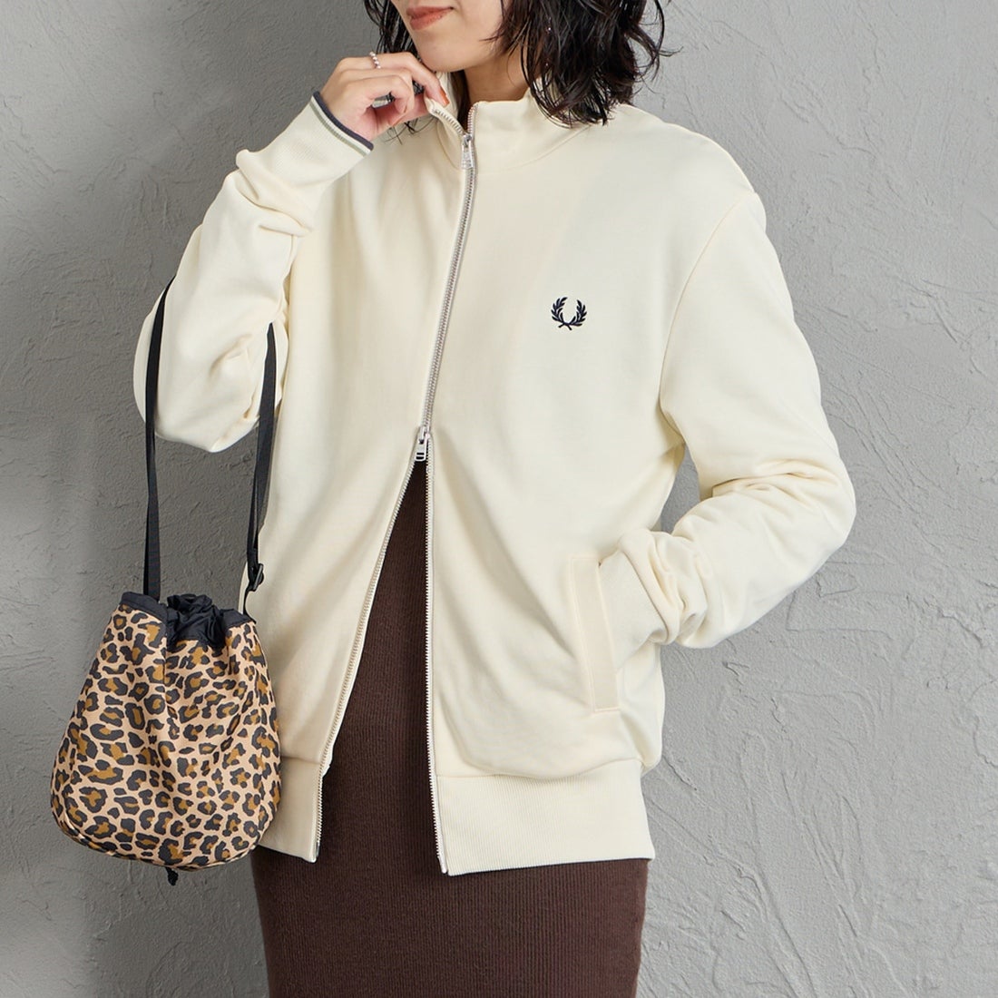 560 ECRU&&モデル身長：160cm 着用サイズ：S&&