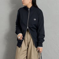 102 BLACK&&モデル身長：156cm 着用サイズ：S&&