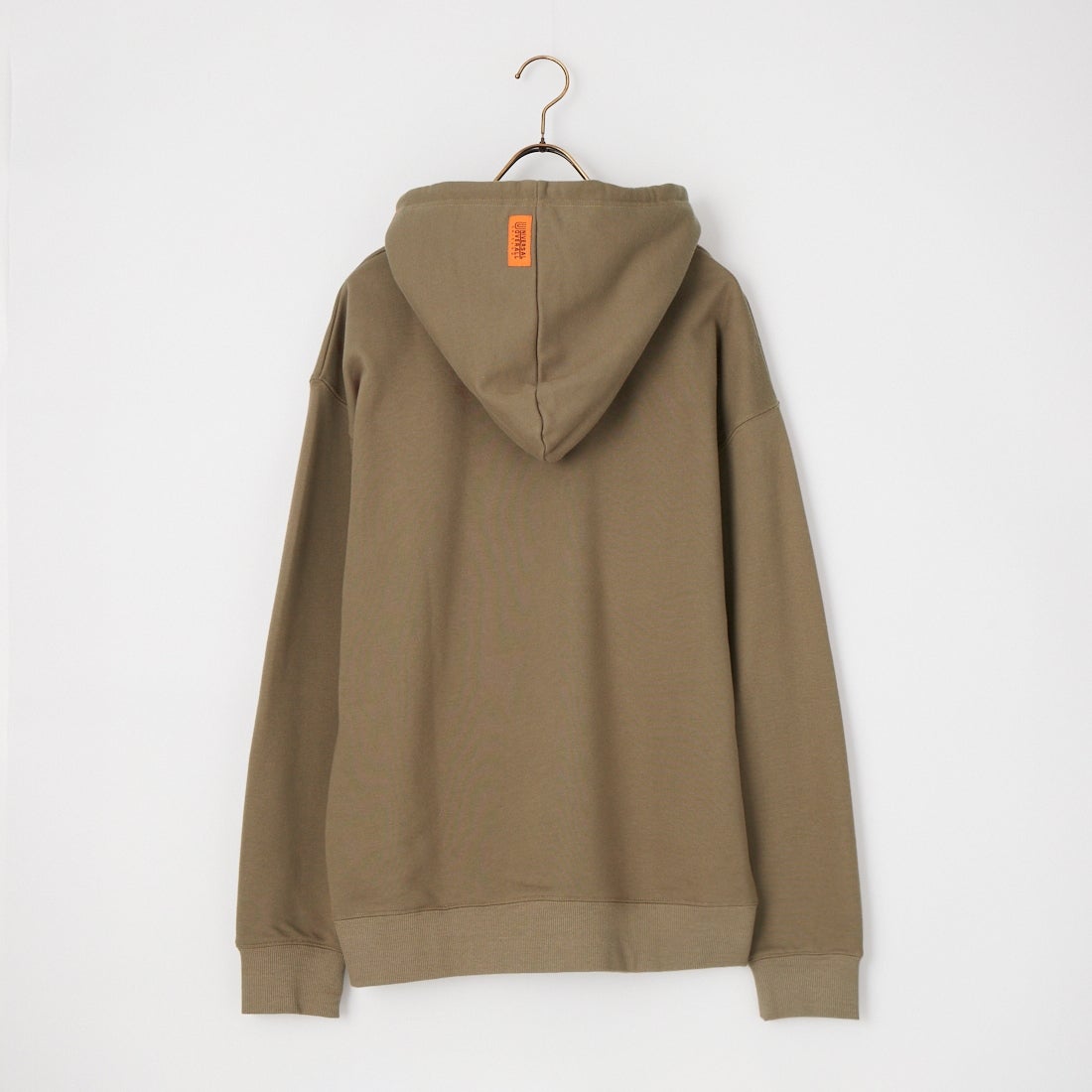 UNIVERSAL OVERALL [ユニバーサルオーバーオール] 別注 ワンポイントロゴ刺繍 スウェットパーカー [U2631230IN-JF] BEIGE