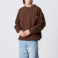 BROWN&&モデル身長：177cm 着用サイズ：L&&