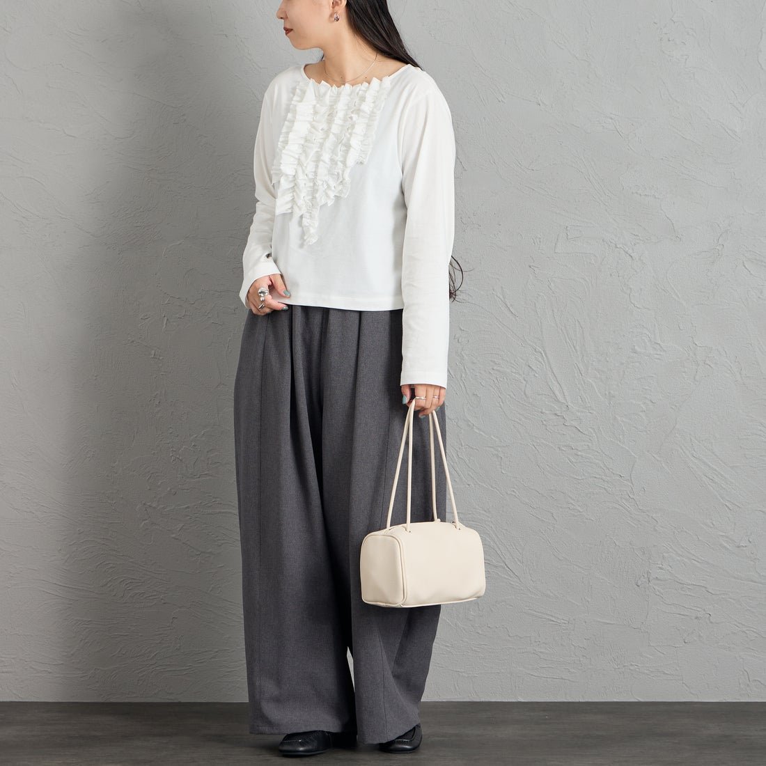 mizuiro ind [ミズイロインド] フリル プルオーバーTシャツ [3-210074] 11 OFF WHI &&モデル身長：156cm 着用サイズ：F&&