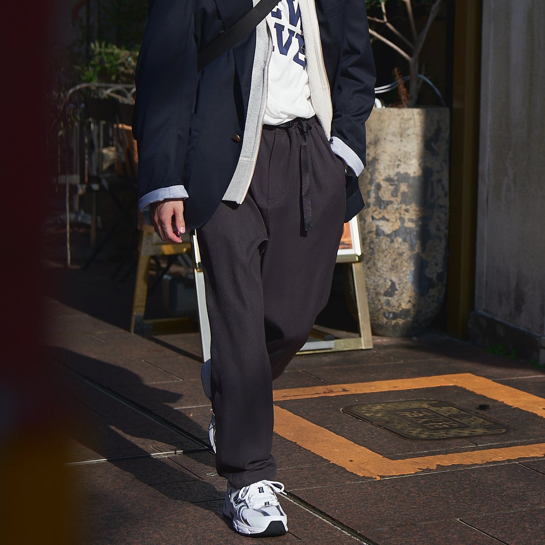 GRAMiCCi [グラミチ] 別注 ウールライク エブリデイパンツ [GMP6-F1011-JF] CHARCOAL &&モデル身長：168cm 着用サイズ：L&&