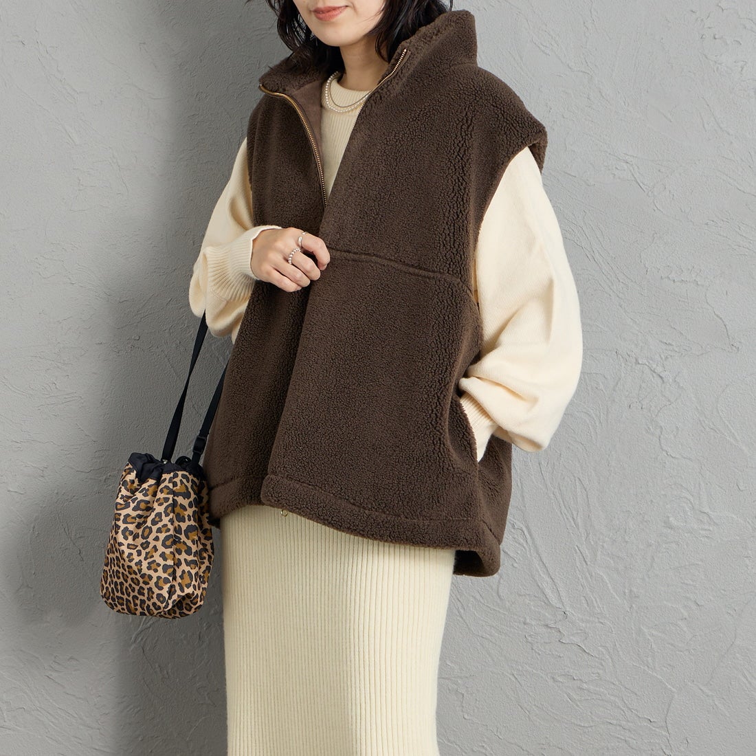 BROWN&&モデル身長：160cm 着用サイズ：F&&