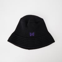 B BLACK