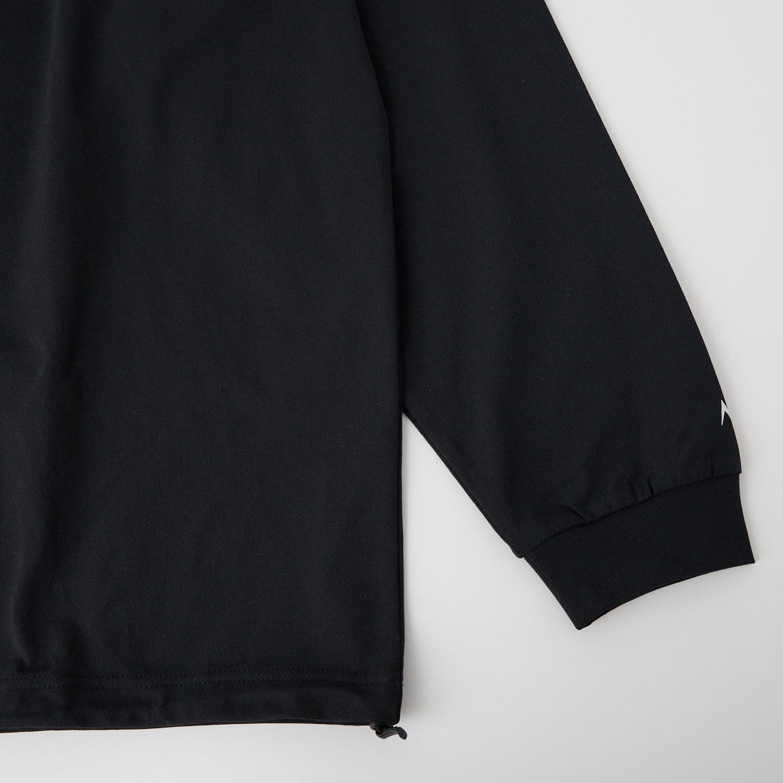 Marmot [マーモット] 別注 バーティカルロゴ バックプリントロンT [MTFW26ULS371IN-JF] BLACK