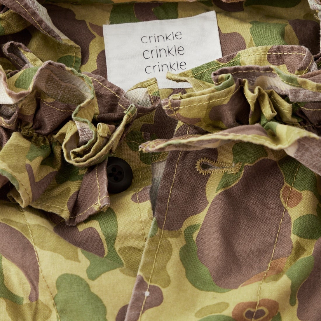 crinkle crinkle crinkle [クリンクル クリンクル クリンクル] フリルカラーカモジャケット [CC-5004] KHAKI