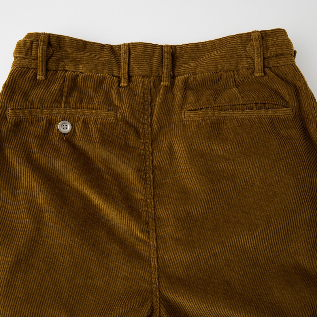 iori [イオリ] 別注 コーデュロイ2タックトラウザーズ [IORI90-JF] BROWN
