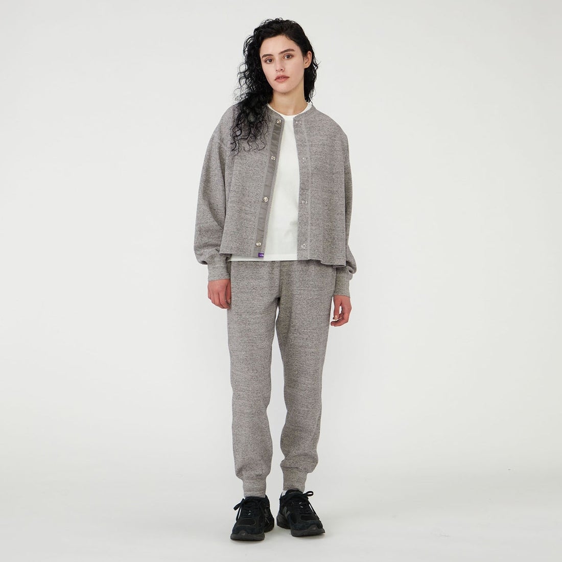 THE NORTH FACE PURPLE LABEL [ザ ノースフェイス パープルレーベル] フィールド スナップ カーディガン [N26FH037] Z MIX GRAY &&モデル身長：161cm 着用サイズ：WS&&