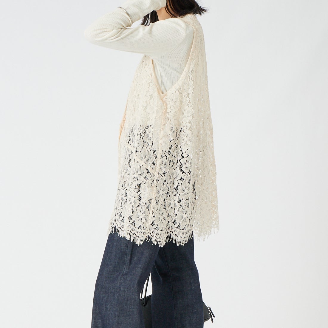 DIGNITE COLLIER [ディニテコリエ] レースジレ [80269042] 032 ｱｲﾎﾞﾘｰ &&モデル身長：162cm 着用サイズ：F&&