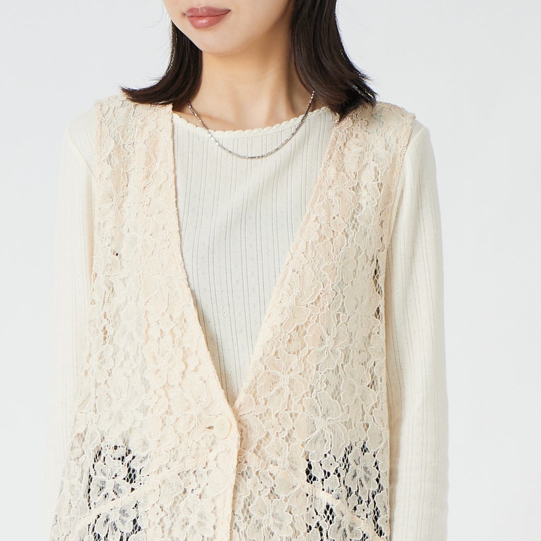 DIGNITE COLLIER [ディニテコリエ] レースジレ [80269042] 032 ｱｲﾎﾞﾘｰ &&モデル身長：162cm 着用サイズ：F&&