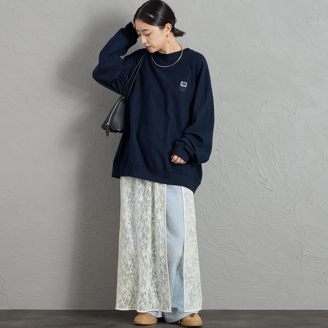 Americana [アメリカーナ] AMRCN バックプリントロングTシャツ [BRF-844A-2] ﾈｲﾋﾞｰ &&モデル身長：150cm 着用サイズ：ONE SIZE&&