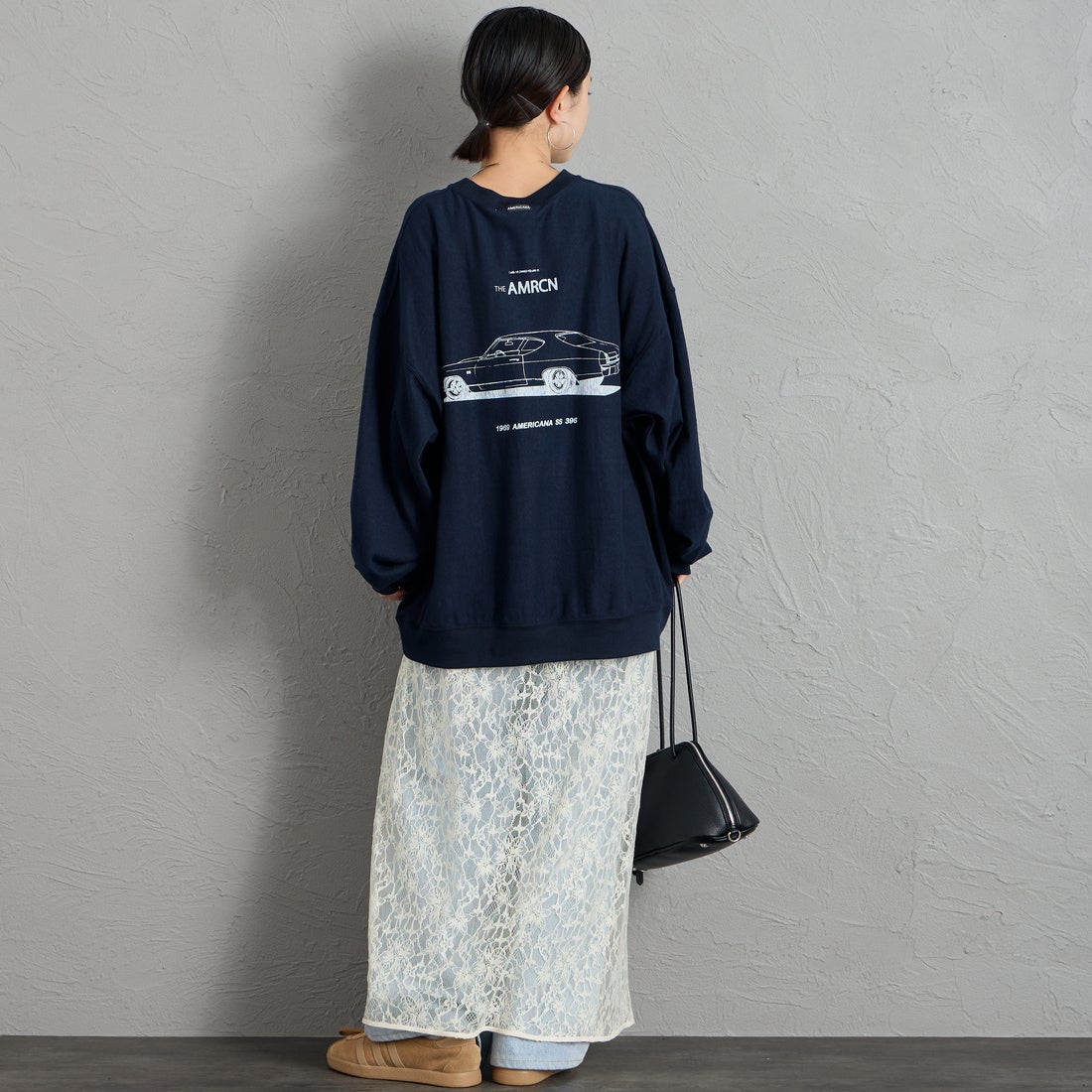 Americana [アメリカーナ] AMRCN バックプリントロングTシャツ [BRF-844A-2] ﾈｲﾋﾞｰ &&モデル身長：150cm 着用サイズ：ONE SIZE&&