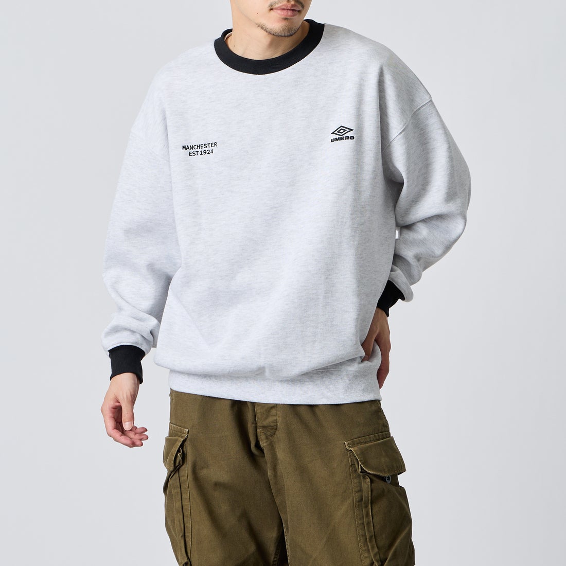 OATMEAL/BK&&モデル身長：168cm 着用サイズ：L&&