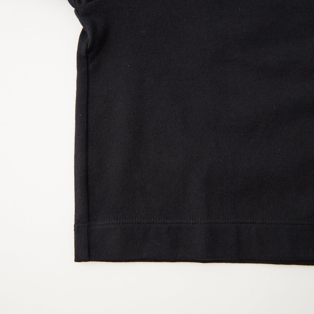 RIM.ARK [リムアーク] ネックダーツ カットロングTシャツ [460JAL80-0931] BLK