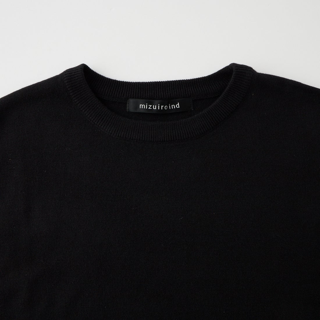 mizuiro ind [ミズイロインド] アシンメトリークルーネックプルオーバー [3-220163] 99 BLACK