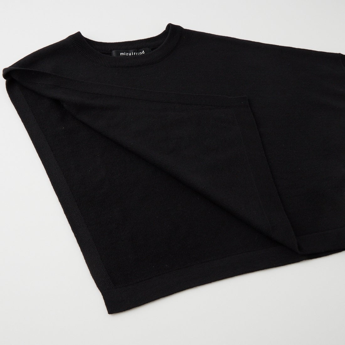 mizuiro ind [ミズイロインド] アシンメトリークルーネックプルオーバー [3-220163] 99 BLACK