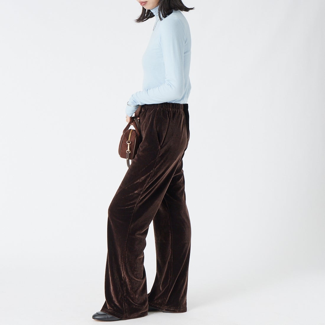 CLOCHE [クロシェ] ベロアフレアパンツ [65286541] ﾌﾞﾗｳﾝ &&モデル身長：162cm 着用サイズ：2&&
