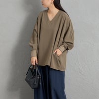 24 KHAKI&&モデル身長：156cm 着用サイズ：F&&