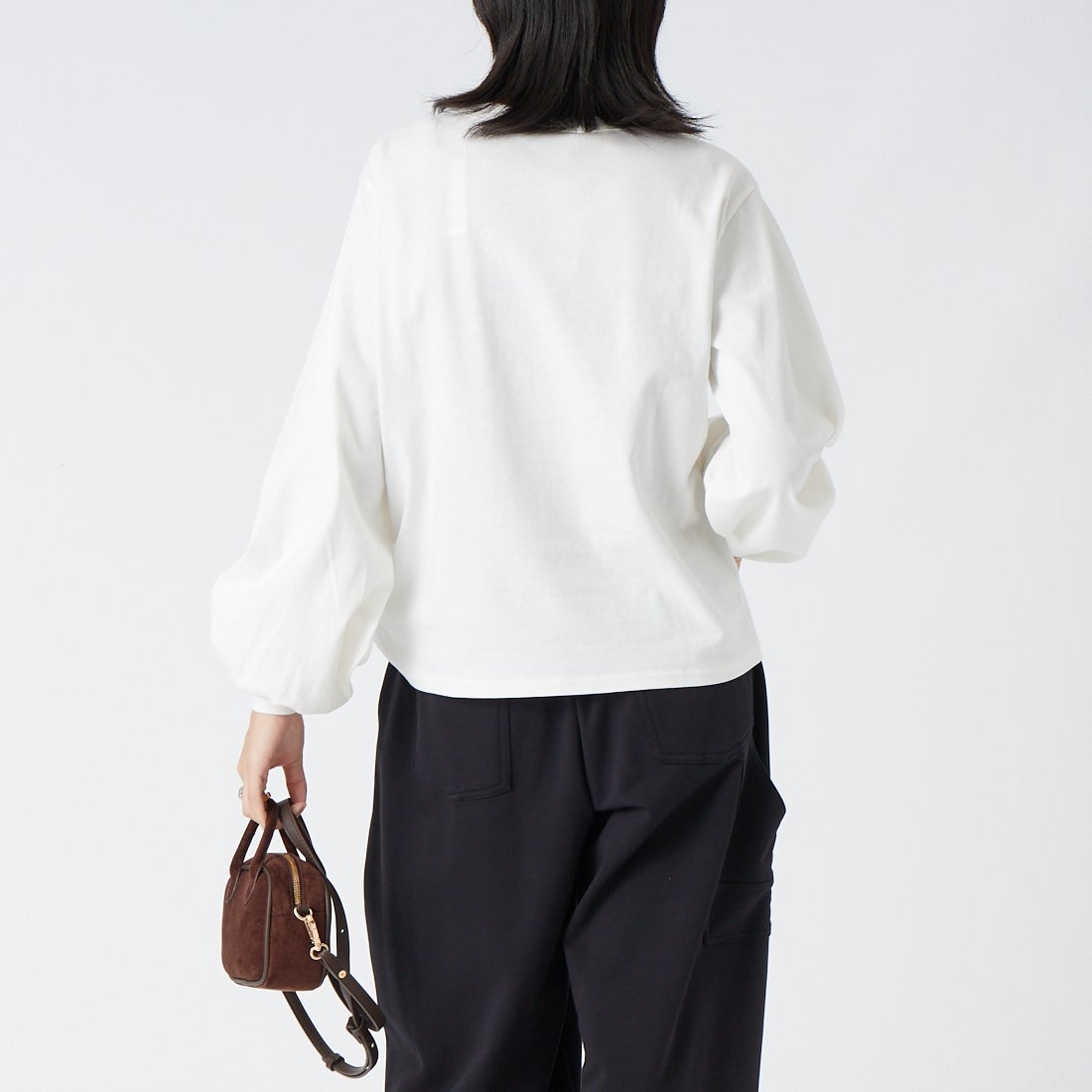 mizuiro ind [ミズイロインド] パフスリーブロングTシャツ [3-210078] 11 OFF WHI &&モデル身長：162cm 着用サイズ：F&&