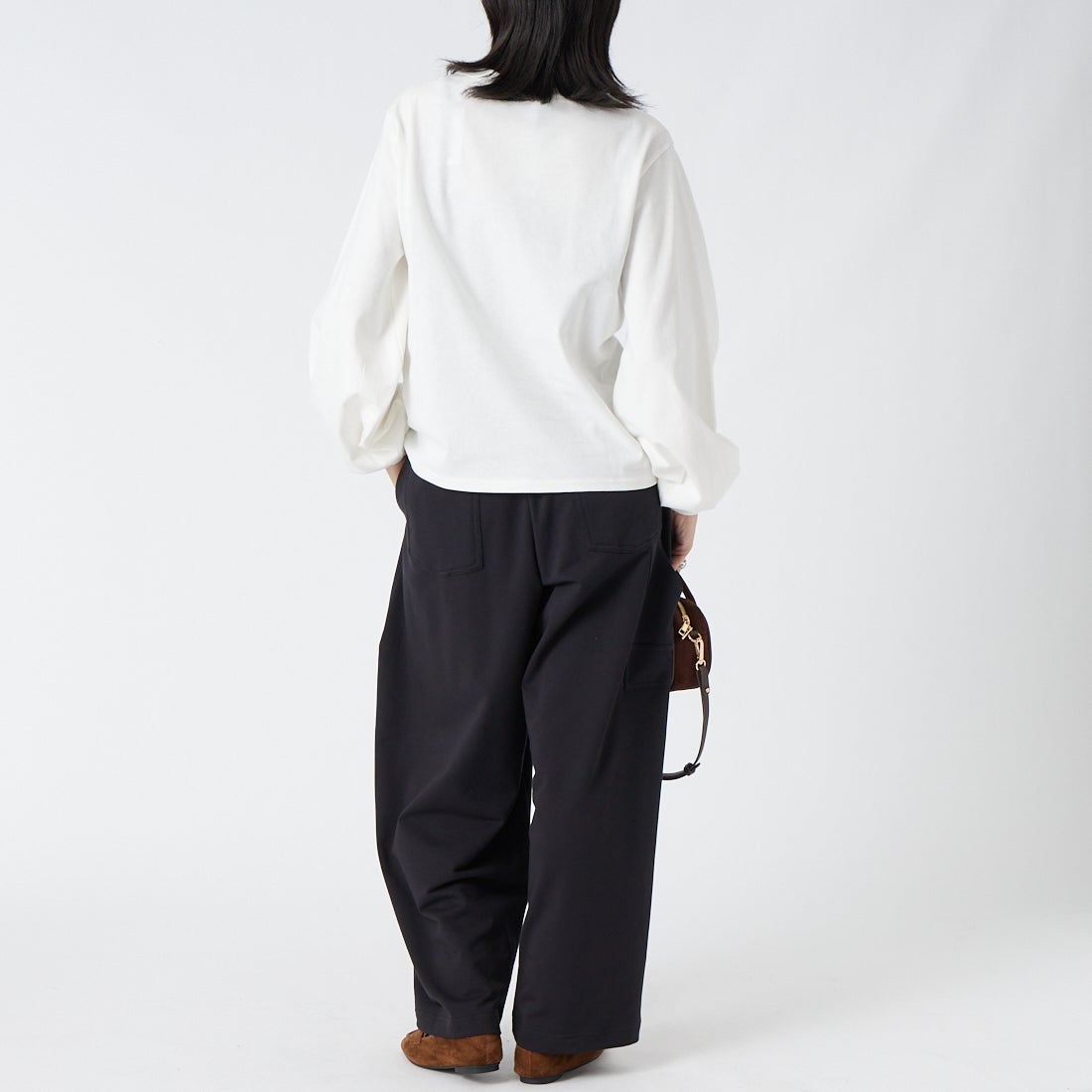 mizuiro ind [ミズイロインド] パフスリーブロングTシャツ [3-210078] 11 OFF WHI &&モデル身長：162cm 着用サイズ：F&&