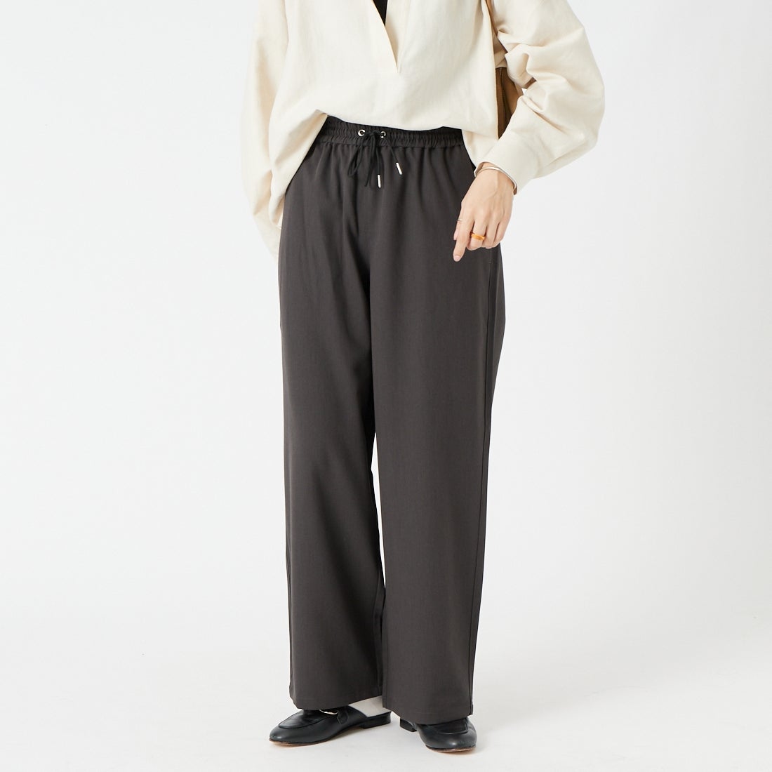 Jeans Factory Clothes [ジーンズファクトリークローズ] イージーワイドパンツ [IN34-PT-6] ﾁｬｺｰﾙ &&モデル身長：162cm 着用サイズ：36&&