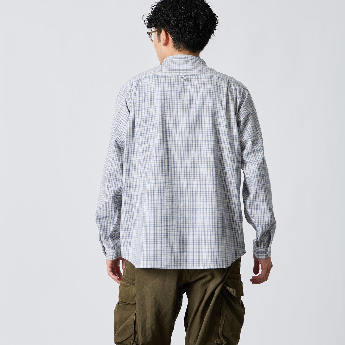 DANTON [ダントン] 起毛チェックバンドカラーシャツ [DT-B0280KTW] SAX/ECR CK &&モデル身長：168cm 着用サイズ：40&&