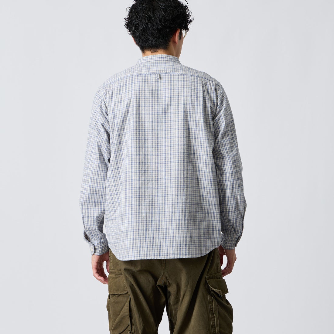 DANTON [ダントン] 起毛チェックバンドカラーシャツ [DT-B0280KTW] SAX/ECR CK &&モデル身長：168cm 着用サイズ：38&&