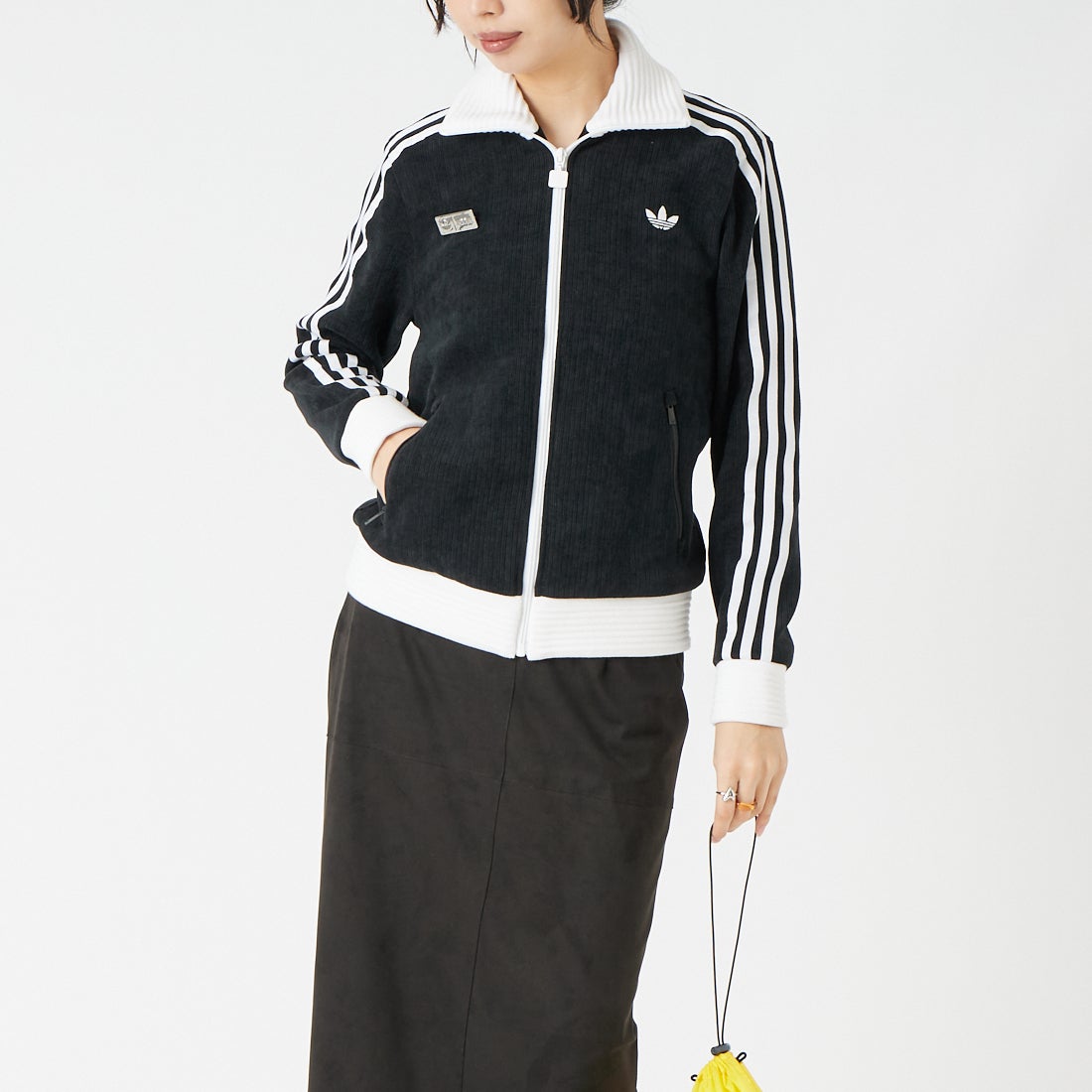 adidas Originals [アディダス オリジナルス] JENNIEコラボ トラックトップ [CC800] LD8924 &&モデル身長：162cm 着用サイズ：M&&
