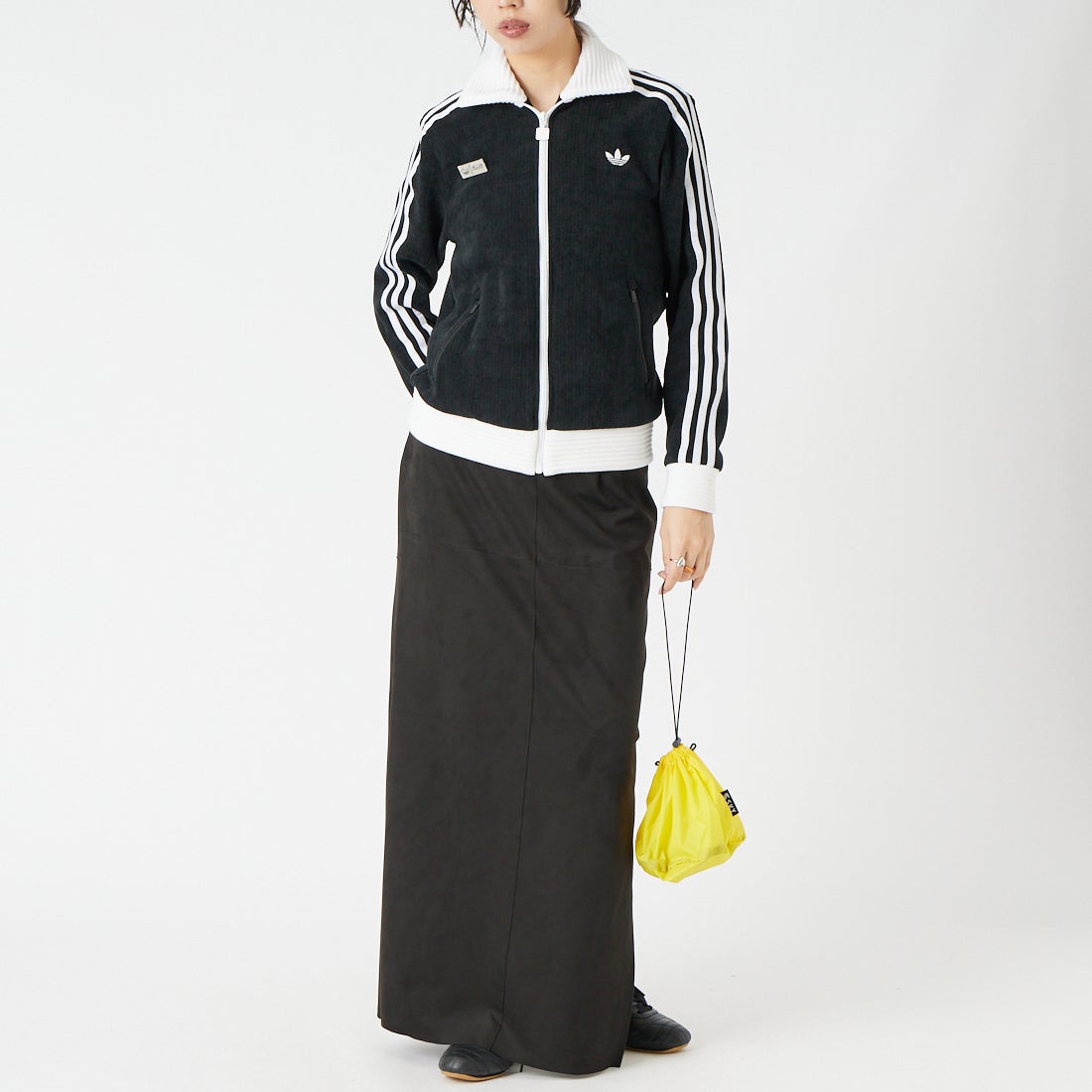 adidas Originals [アディダス オリジナルス] JENNIEコラボ トラックトップ [CC800] LD8924 &&モデル身長：162cm 着用サイズ：M&&