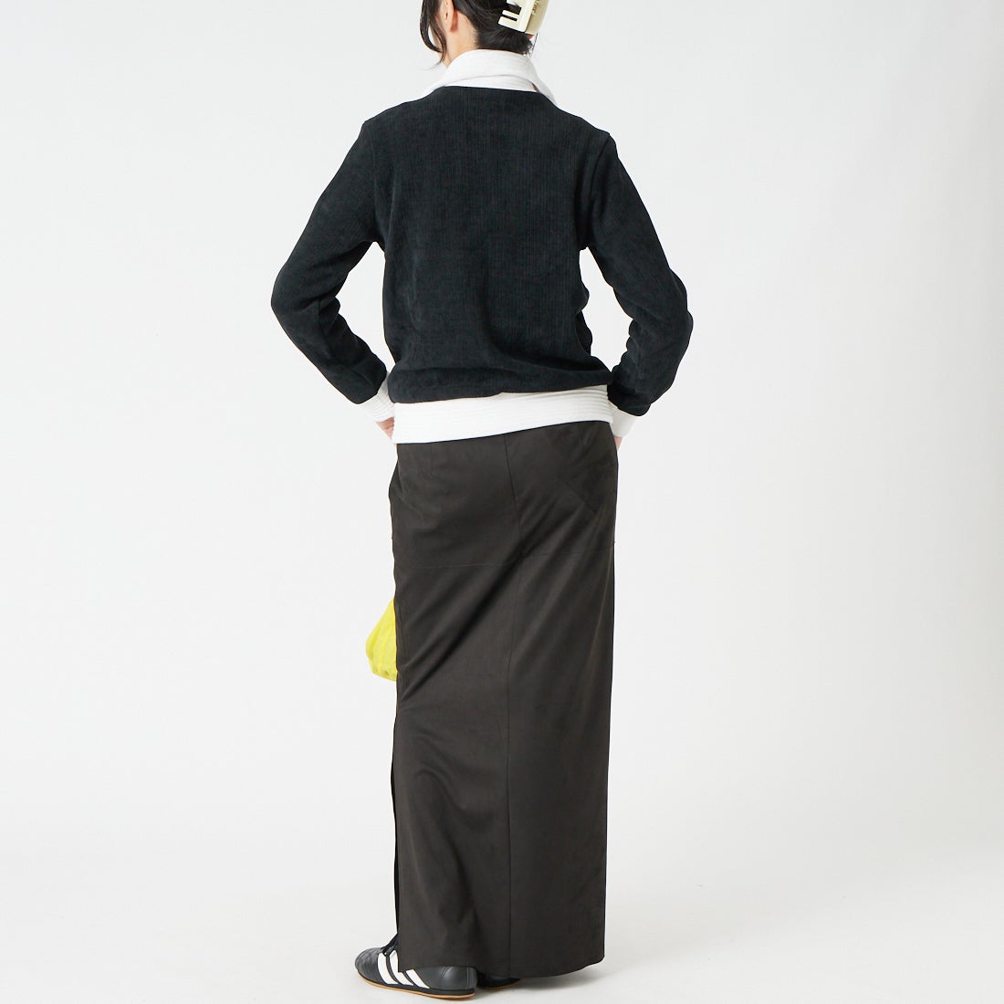 adidas Originals [アディダス オリジナルス] JENNIEコラボ トラックトップ [CC800] LD8924 &&モデル身長：162cm 着用サイズ：M&&