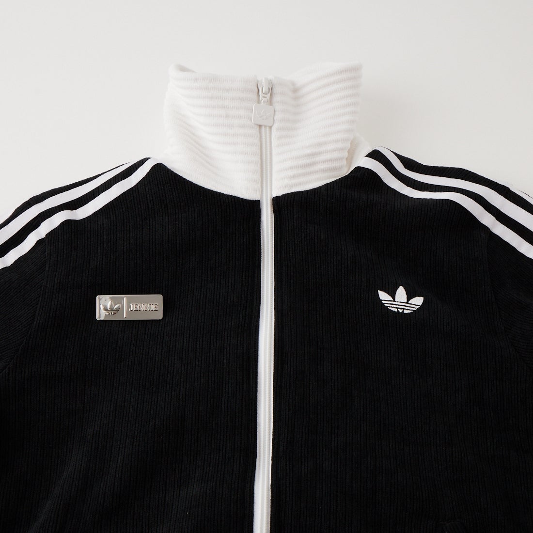 adidas Originals [アディダス オリジナルス] JENNIEコラボ トラックトップ [CC800] LD8924