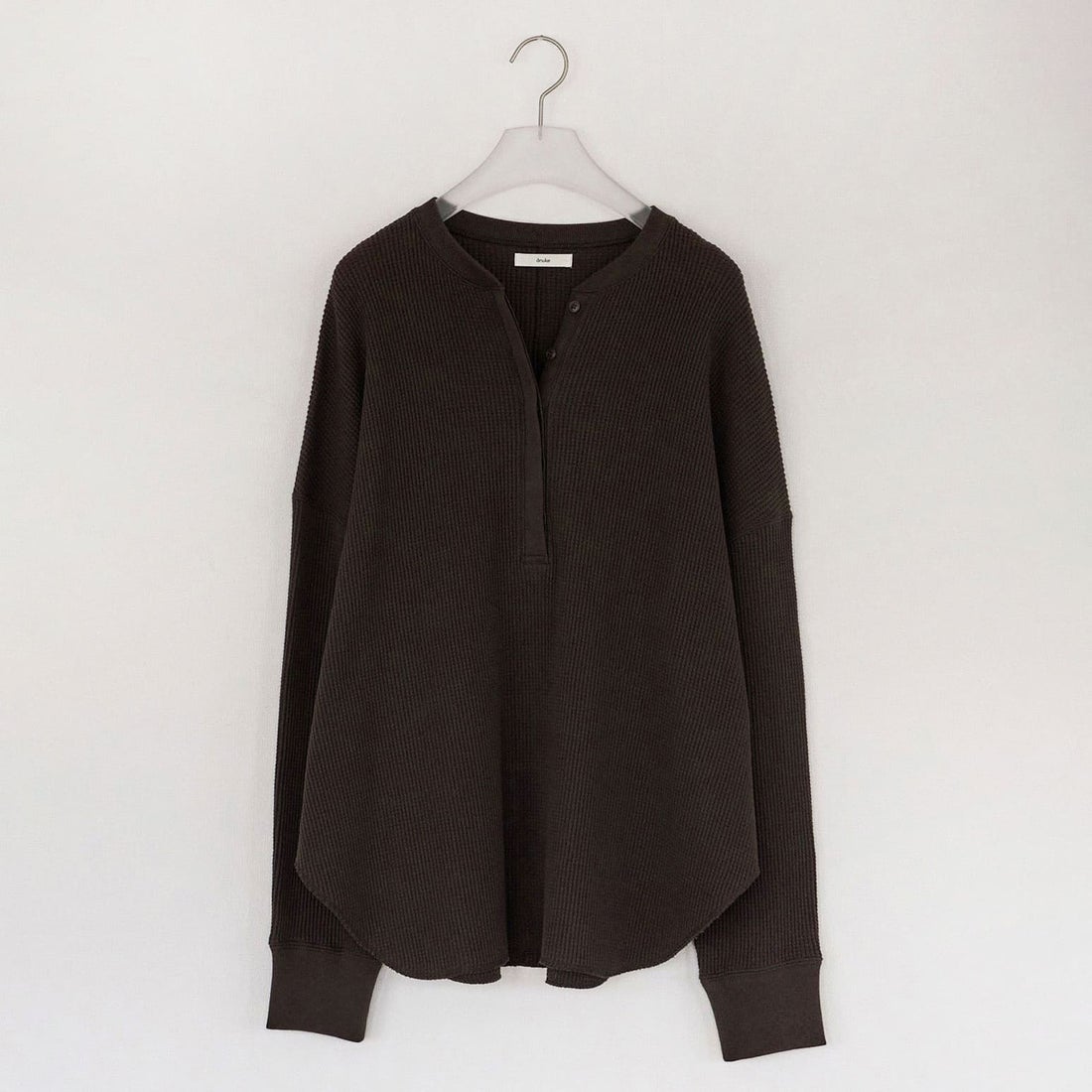 anuke [アンヌーク] ワッフルルーズヘンリーネックトップス [62620605] BRN
