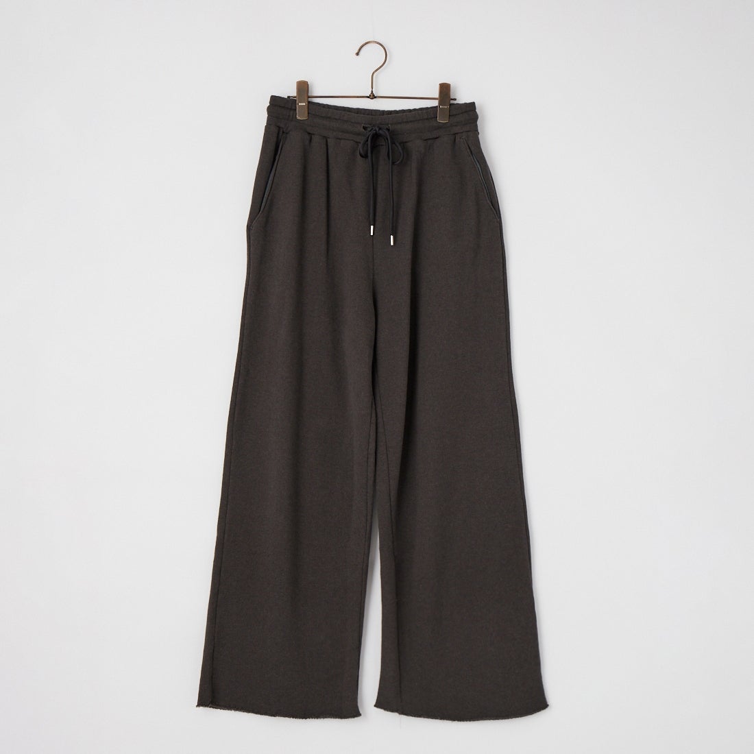 COVE GREY