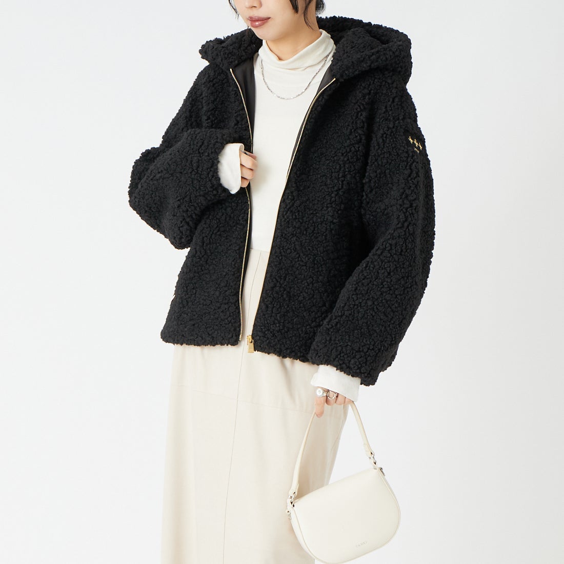 TATRAS [タトラス] IPAMA イパマ ボアブルゾン [LCKA0042033588] BLACK &&モデル身長：162cm 着用サイズ：1&&