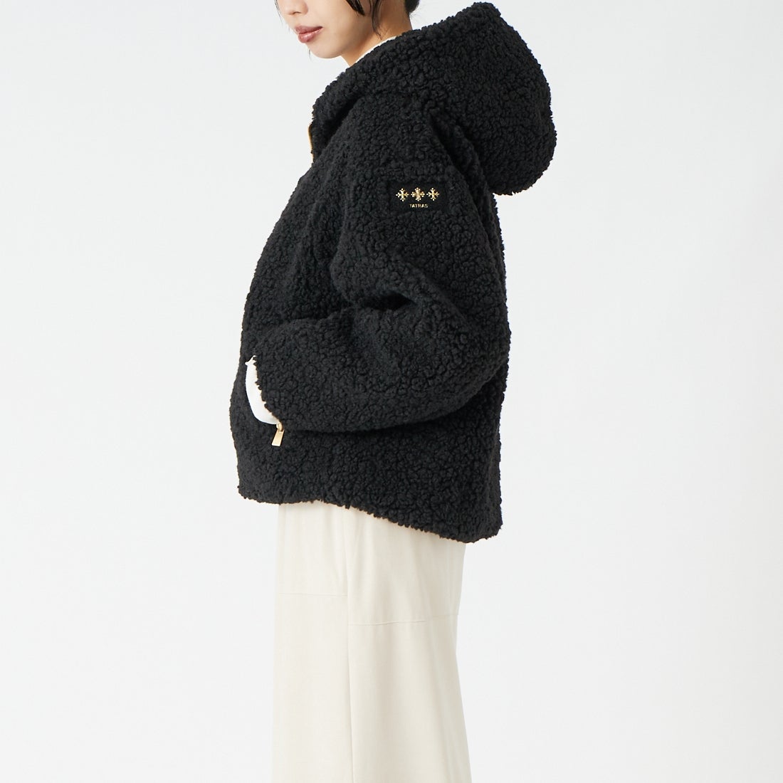 TATRAS [タトラス] IPAMA イパマ ボアブルゾン [LCKA0042033588] BLACK &&モデル身長：162cm 着用サイズ：1&&
