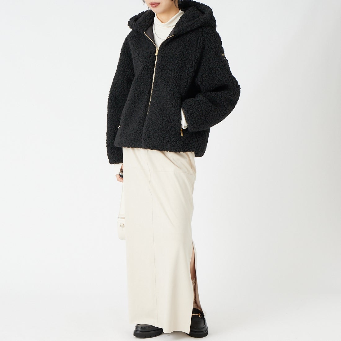 TATRAS [タトラス] IPAMA イパマ ボアブルゾン [LCKA0042033588] BLACK &&モデル身長：162cm 着用サイズ：1&&