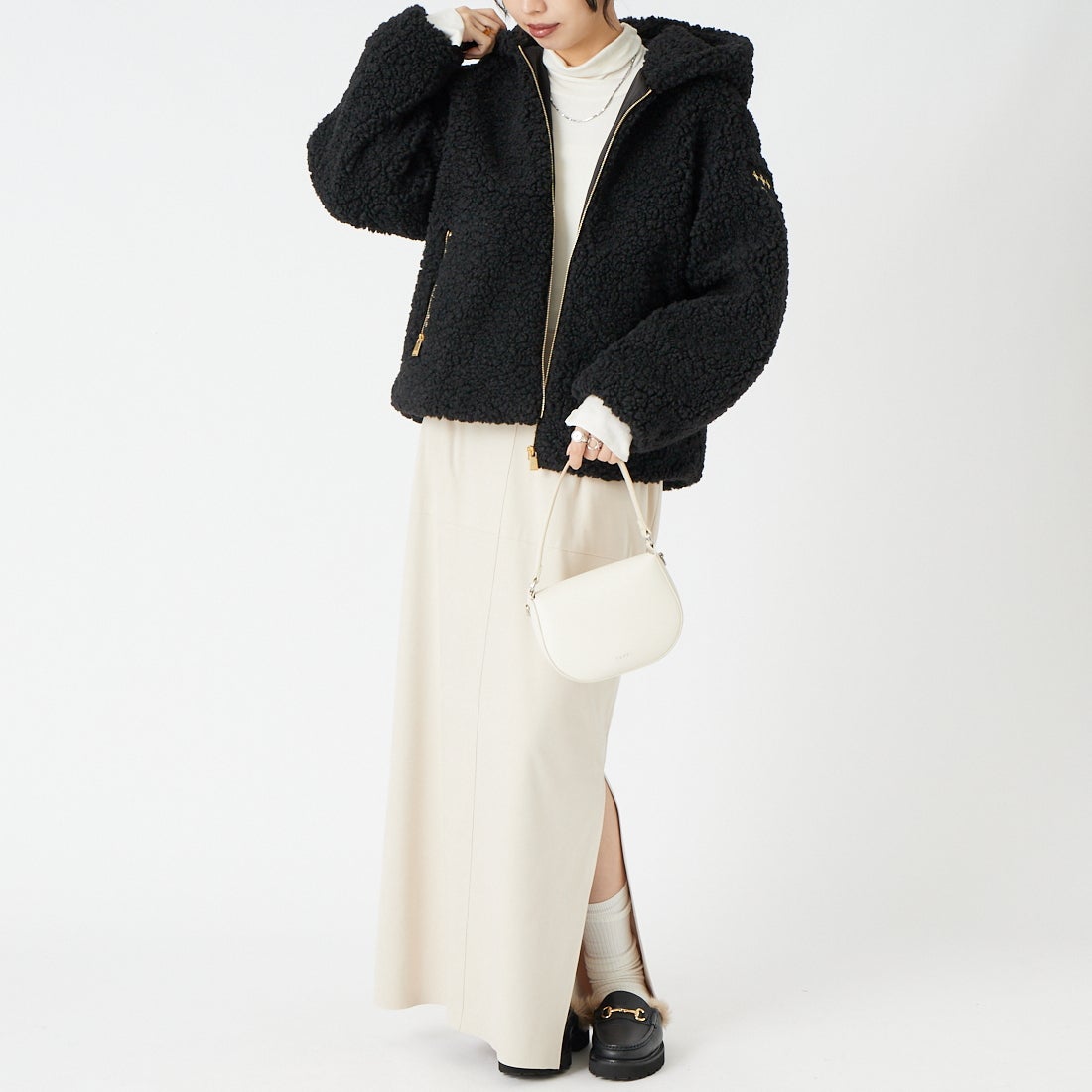 TATRAS [タトラス] IPAMA イパマ ボアブルゾン [LCKA0042033588] BLACK &&モデル身長：162cm 着用サイズ：1&&