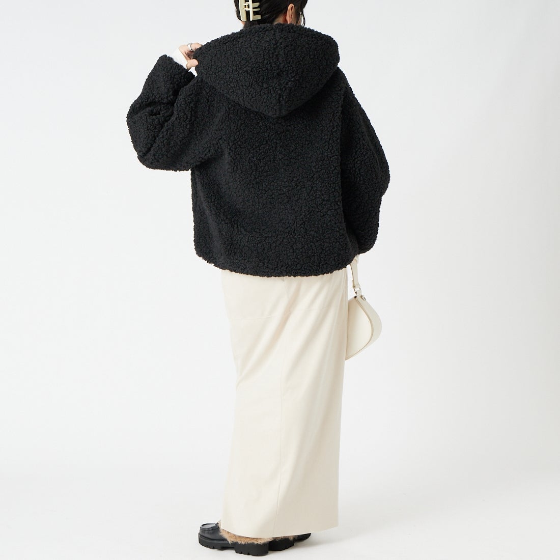 TATRAS [タトラス] IPAMA イパマ ボアブルゾン [LCKA0042033588] BLACK &&モデル身長：162cm 着用サイズ：1&&