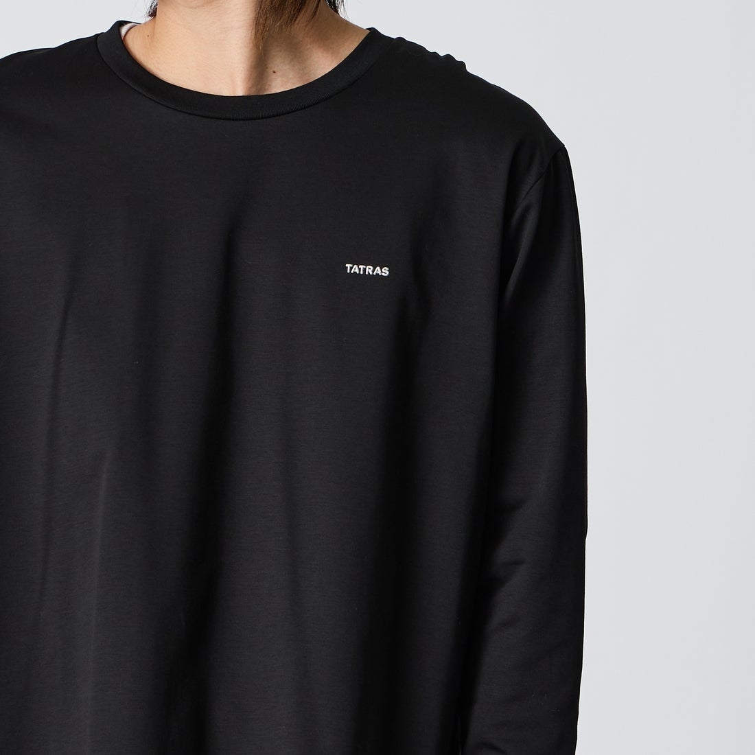 TATRAS [タトラス] SICADO シカード Tシャツ [MCKA0054083588] BLACK &&モデル身長：177cm 着用サイズ：3&&