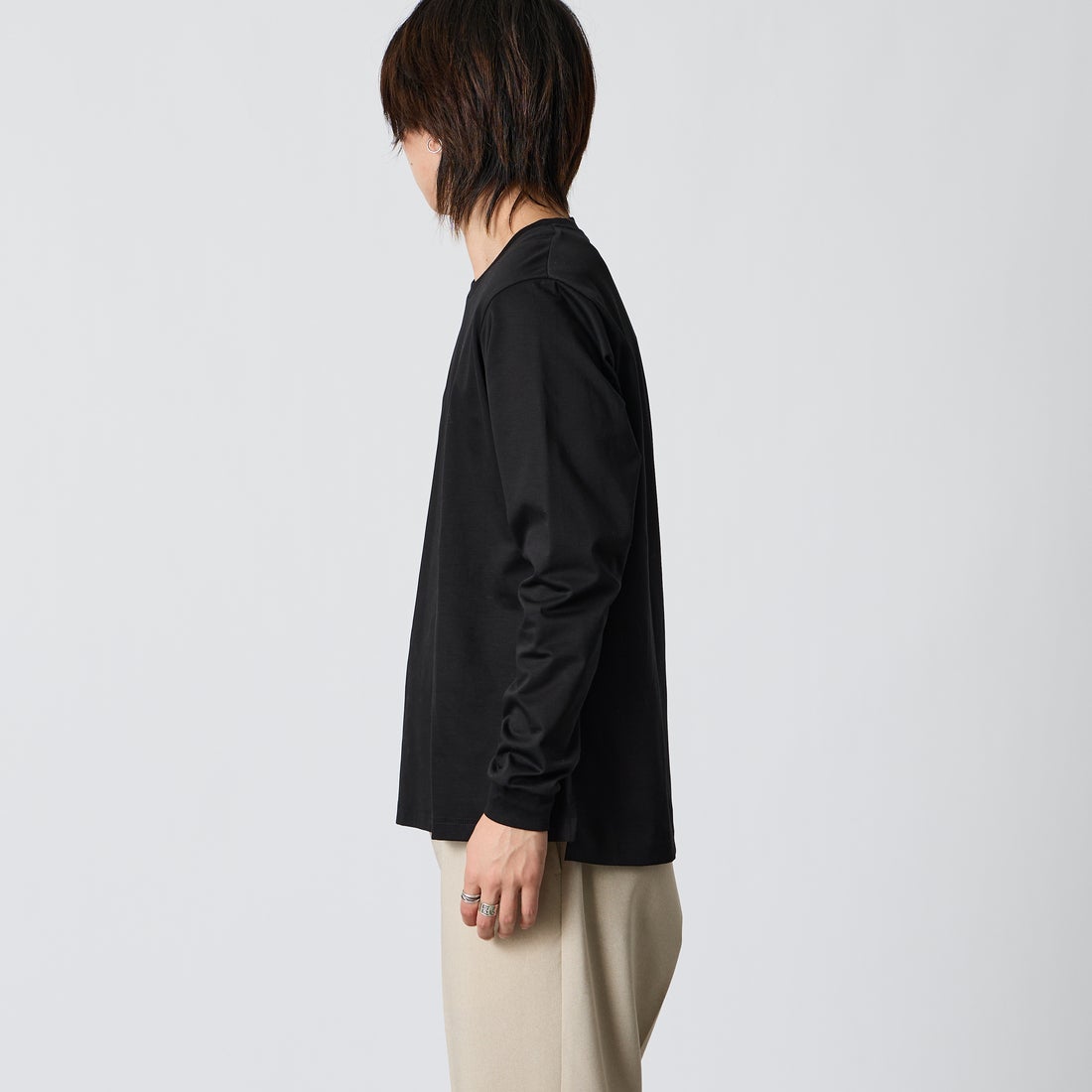 TATRAS [タトラス] SICADO シカード Tシャツ [MCKA0054083588] BLACK &&モデル身長：177cm 着用サイズ：1&&