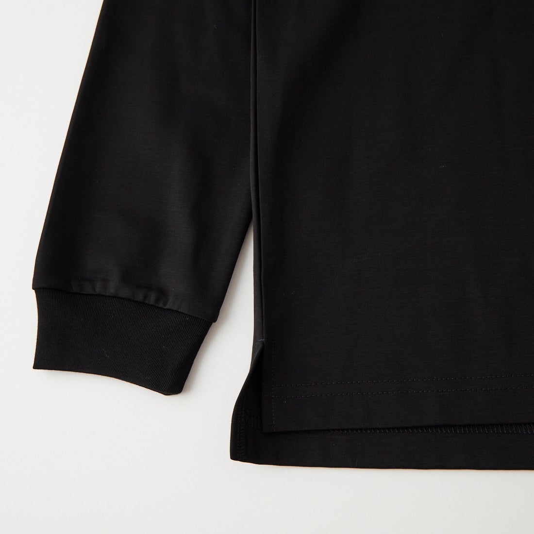 TATRAS [タトラス] OSMO オスモ Tシャツ [MCKA0377083588] BLACK